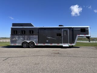 Used Horse Trailer