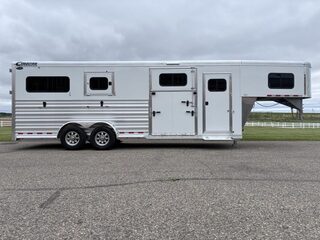 New Horse Trailer