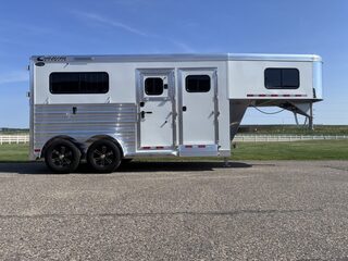 New Horse Trailer