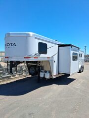 Used Horse Trailer