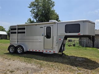 Used Horse Trailer