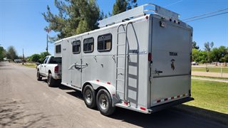 Used Horse Trailer