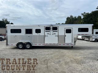New Horse Trailer
