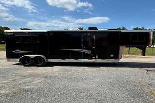 Used Horse Trailer