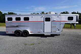 Used Horse Trailer