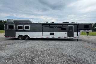 New Horse Trailer