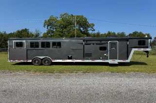 New Horse Trailer
