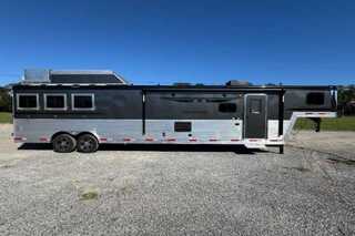New Horse Trailer