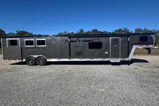 New Horse Trailer