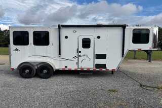 Used Horse Trailer