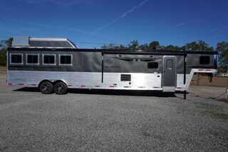 New Horse Trailer