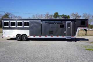 New Horse Trailer