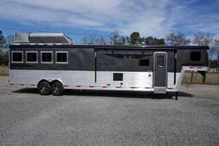 New Horse Trailer