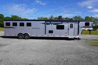 New Horse Trailer