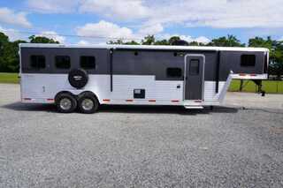 Used Horse Trailer