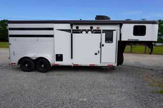 New Horse Trailer