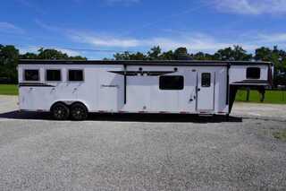New Horse Trailer