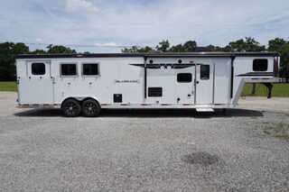 New Horse Trailer
