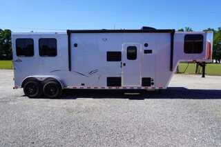 New Horse Trailer