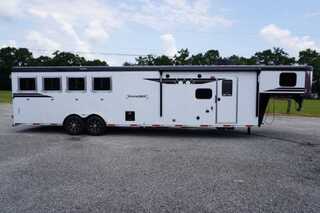 New Horse Trailer