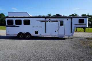 New Horse Trailer