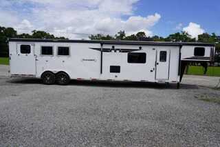 New Horse Trailer