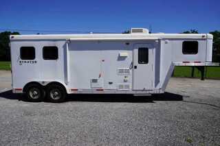 Used Horse Trailer