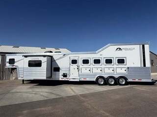 Used Horse Trailer