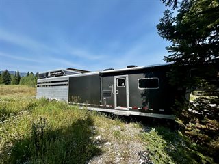 Used Horse Trailer