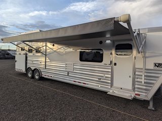 Used Horse Trailer