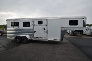 New Horse Trailer