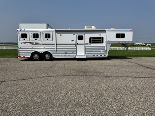 Used Horse Trailer