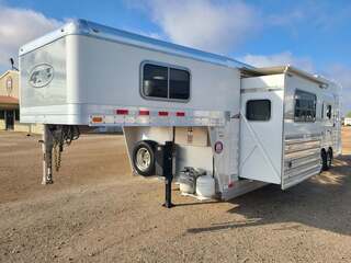 Used Horse Trailer