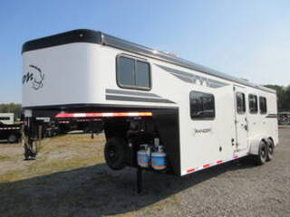New Horse Trailer