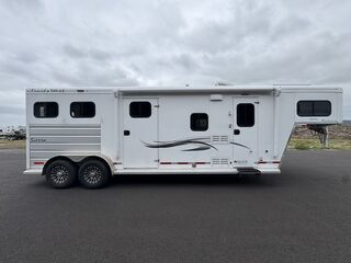 Used Horse Trailer