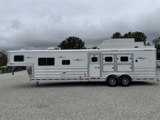 New Horse Trailer