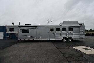 New Horse Trailer