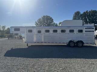 New Horse Trailer