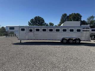New Horse Trailer