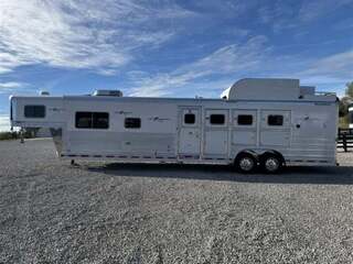 New Horse Trailer