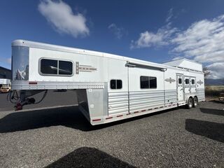 Used Horse Trailer