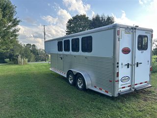 Used Horse Trailer