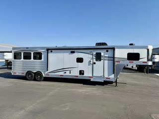 New Horse Trailer