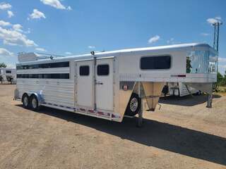New Horse Trailer