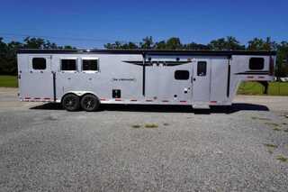 New Horse Trailer