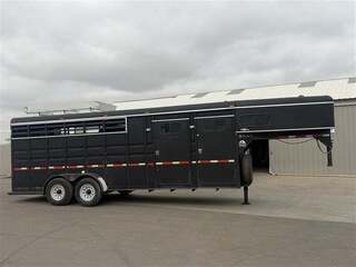 Used Horse Trailer