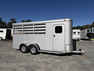 Used Horse Trailer