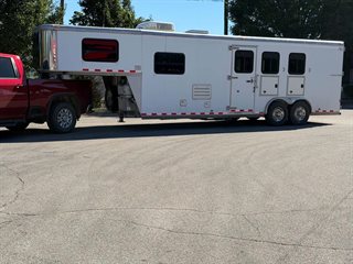 Used Horse Trailer