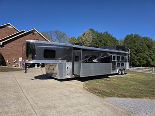 Used Horse Trailer