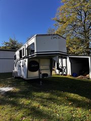 Used Horse Trailer